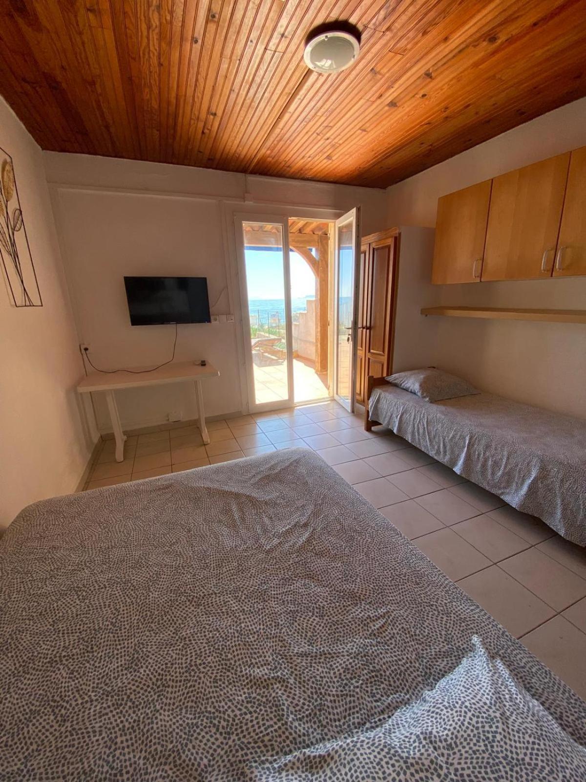 Le Surplage Hyères Dış mekan fotoğraf